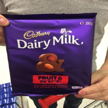 【超市代购】Cadbury超值350g 巧克力两种口味